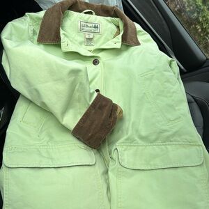 Vintage L.L. Bean Chore Coat Corduroy Barn Jacket Large Quilted Lined Mint Green